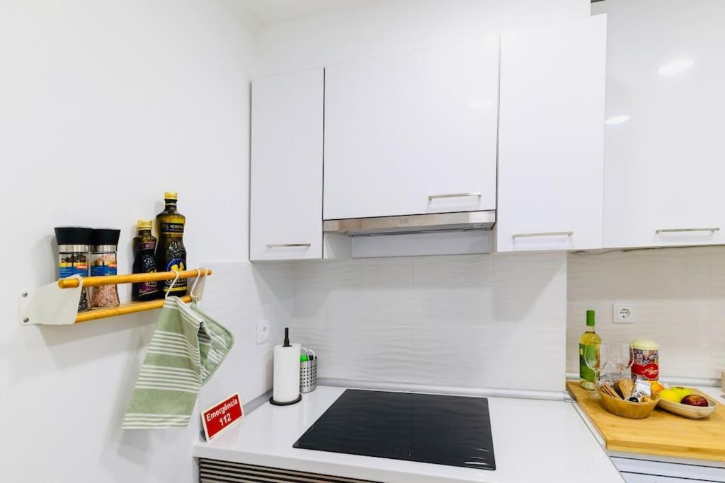 Modern 3 Bedroom Flat In ליסבון מראה חיצוני תמונה