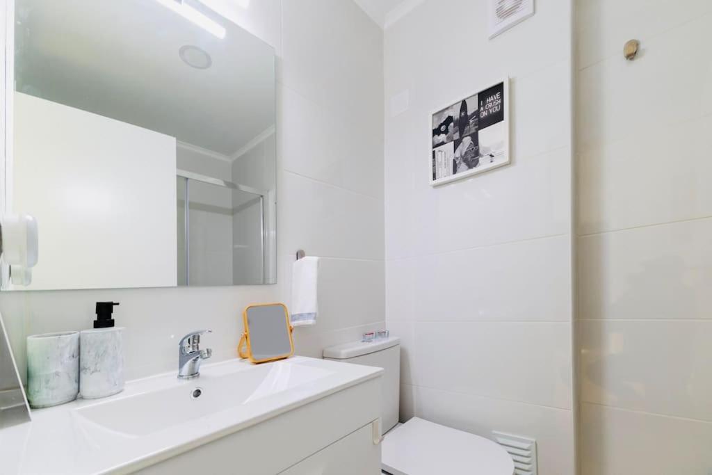 Modern 3 Bedroom Flat In ליסבון מראה חיצוני תמונה